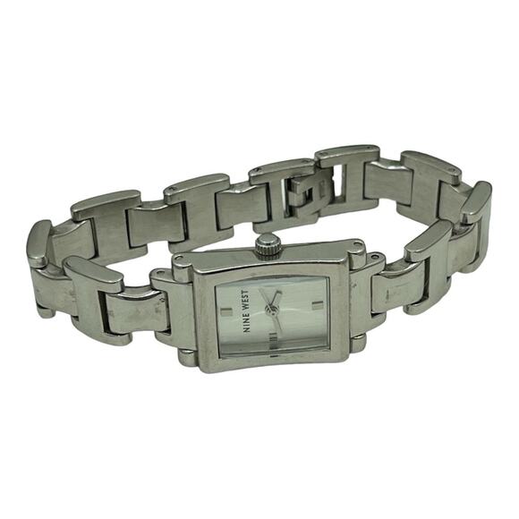 Vintage Women’s Nine West Quartz Bracelet Watch 753H 9W/1233 - New Battery - Picture 3 of 6